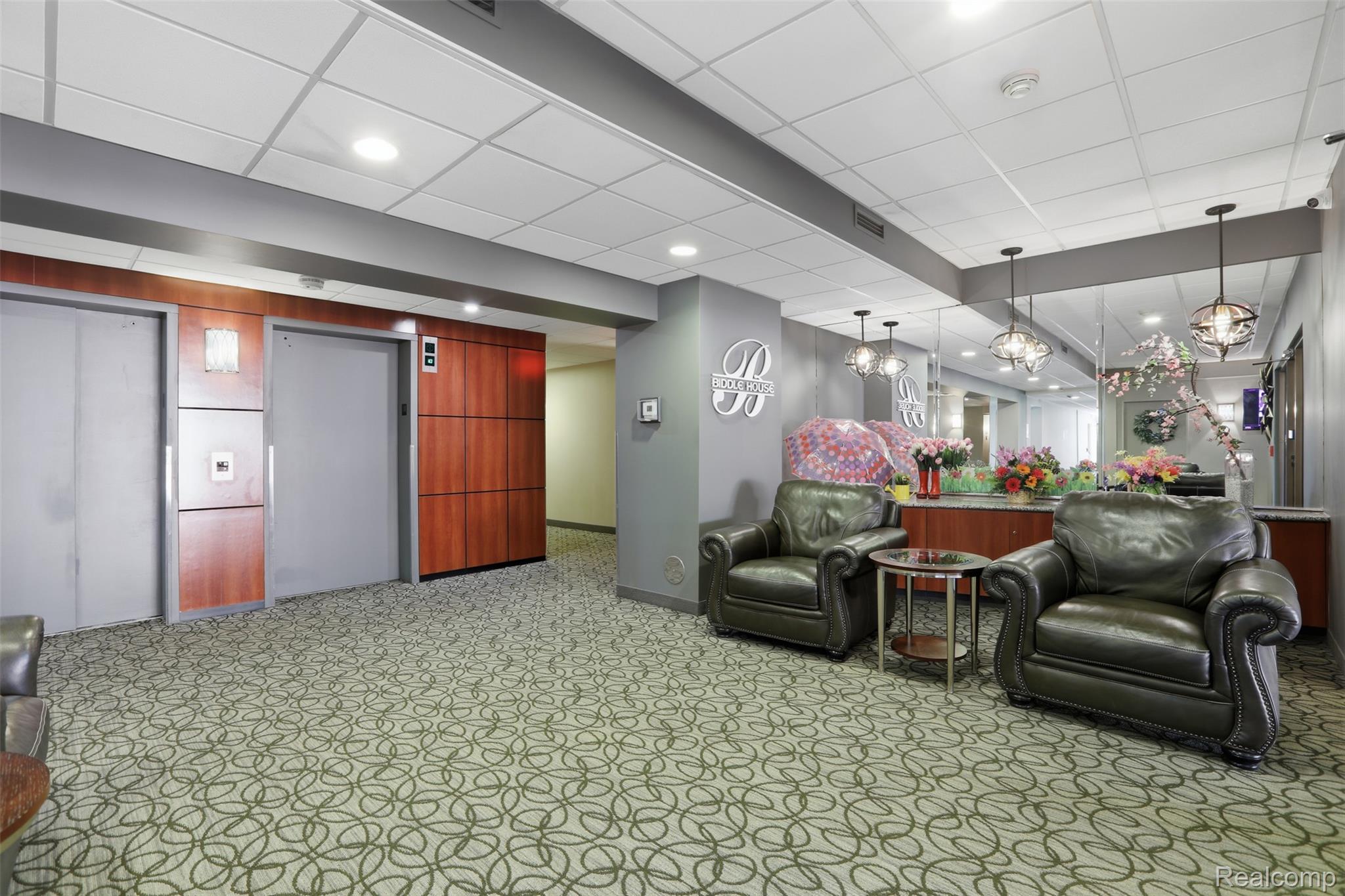 3301 Biddle Avenue 4C