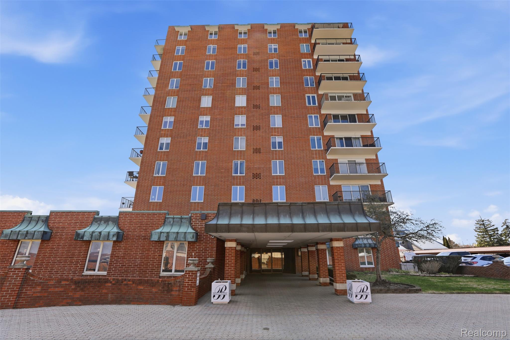 3301 Biddle Avenue 4C