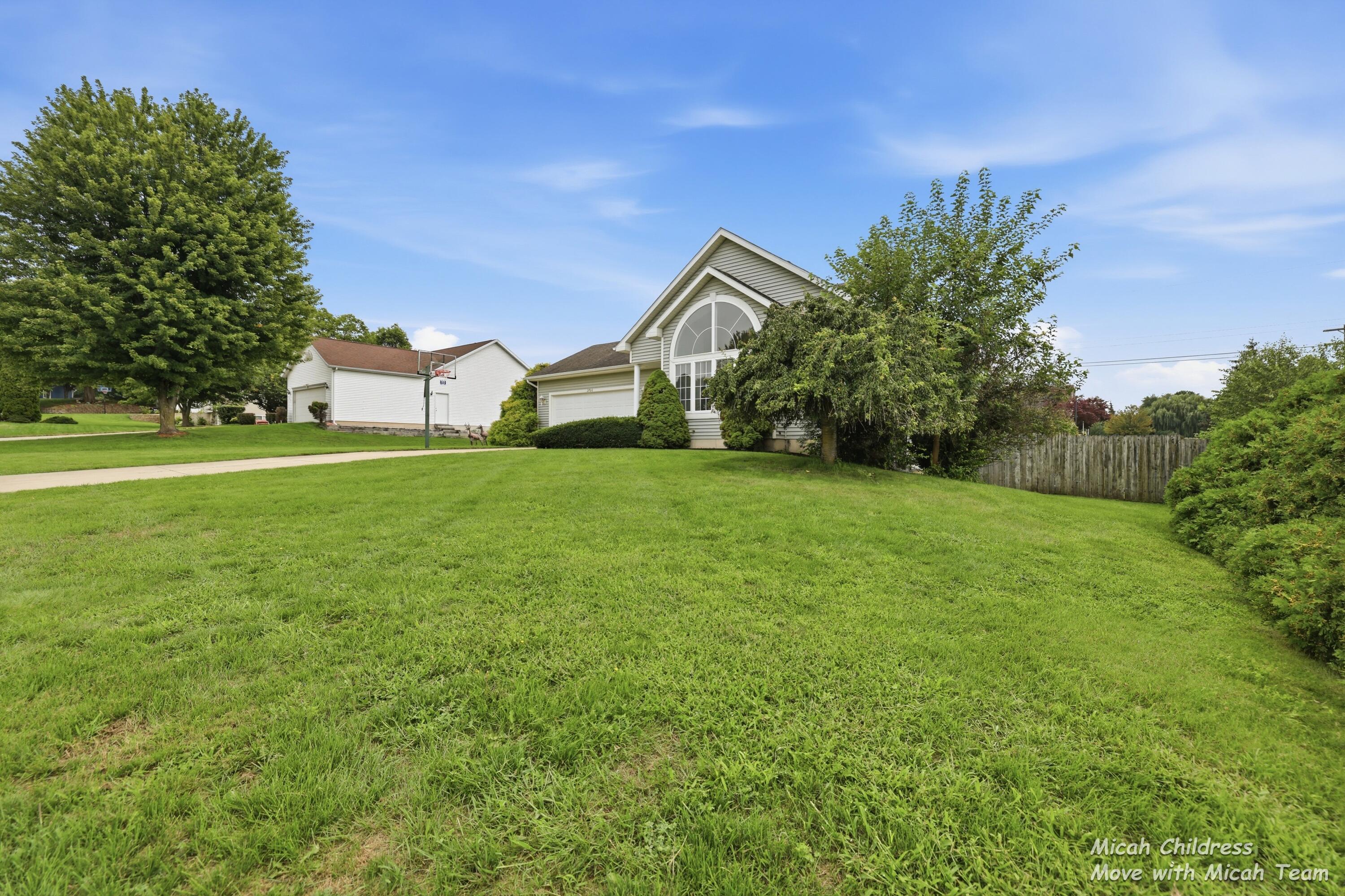 2700 Cape Coral Drive SW