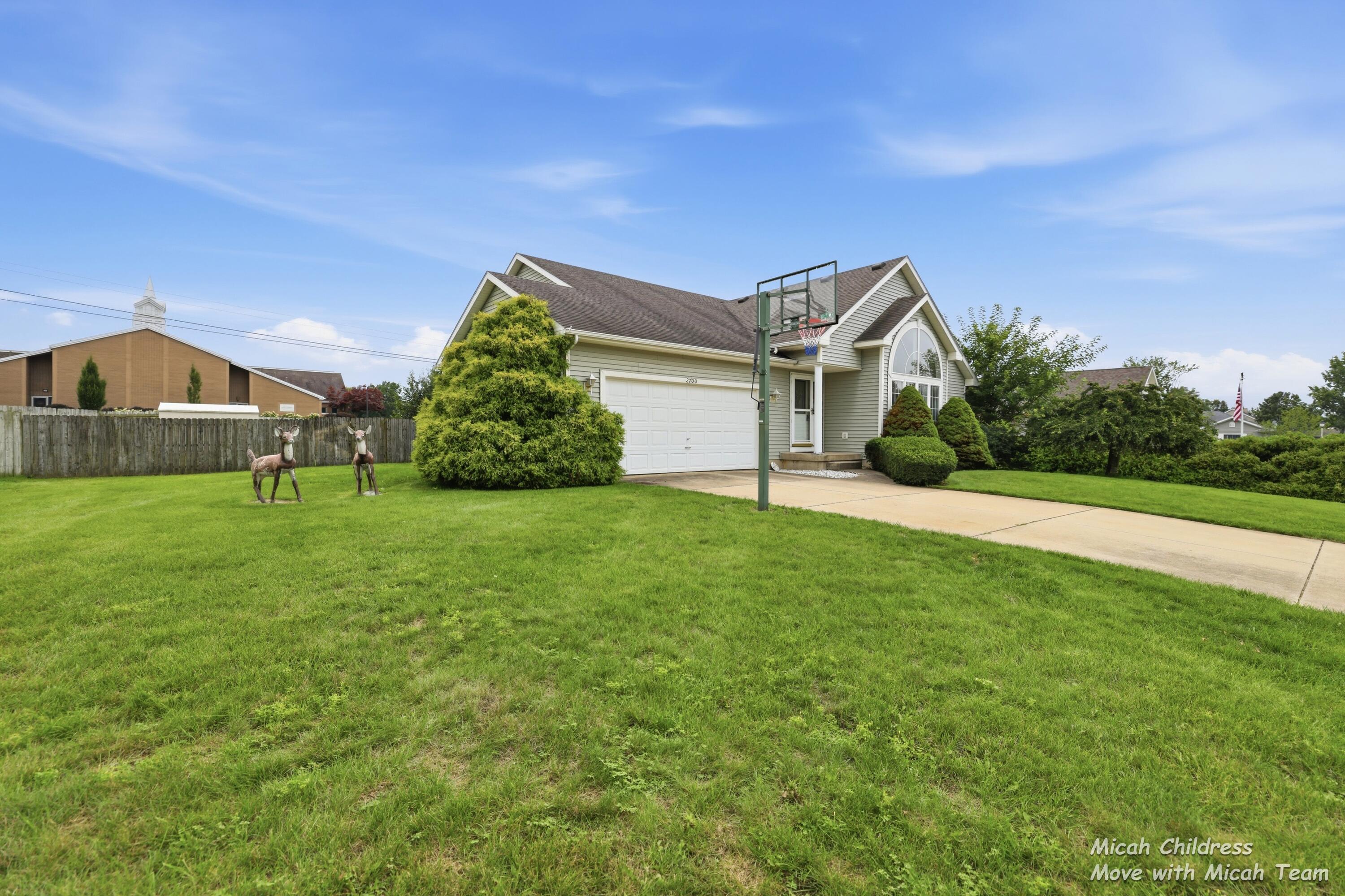 2700 Cape Coral Drive SW