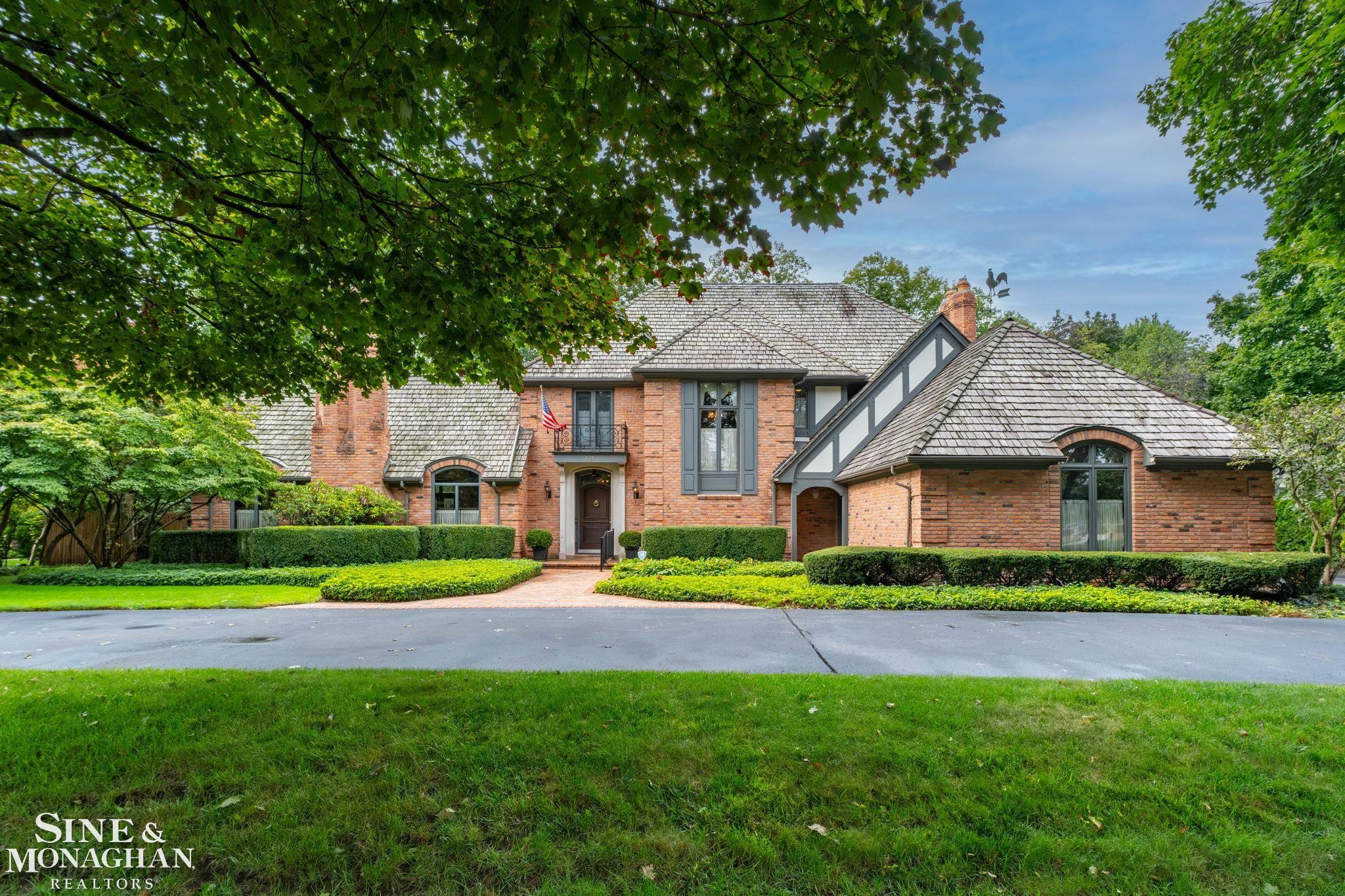 121 Vendome Road