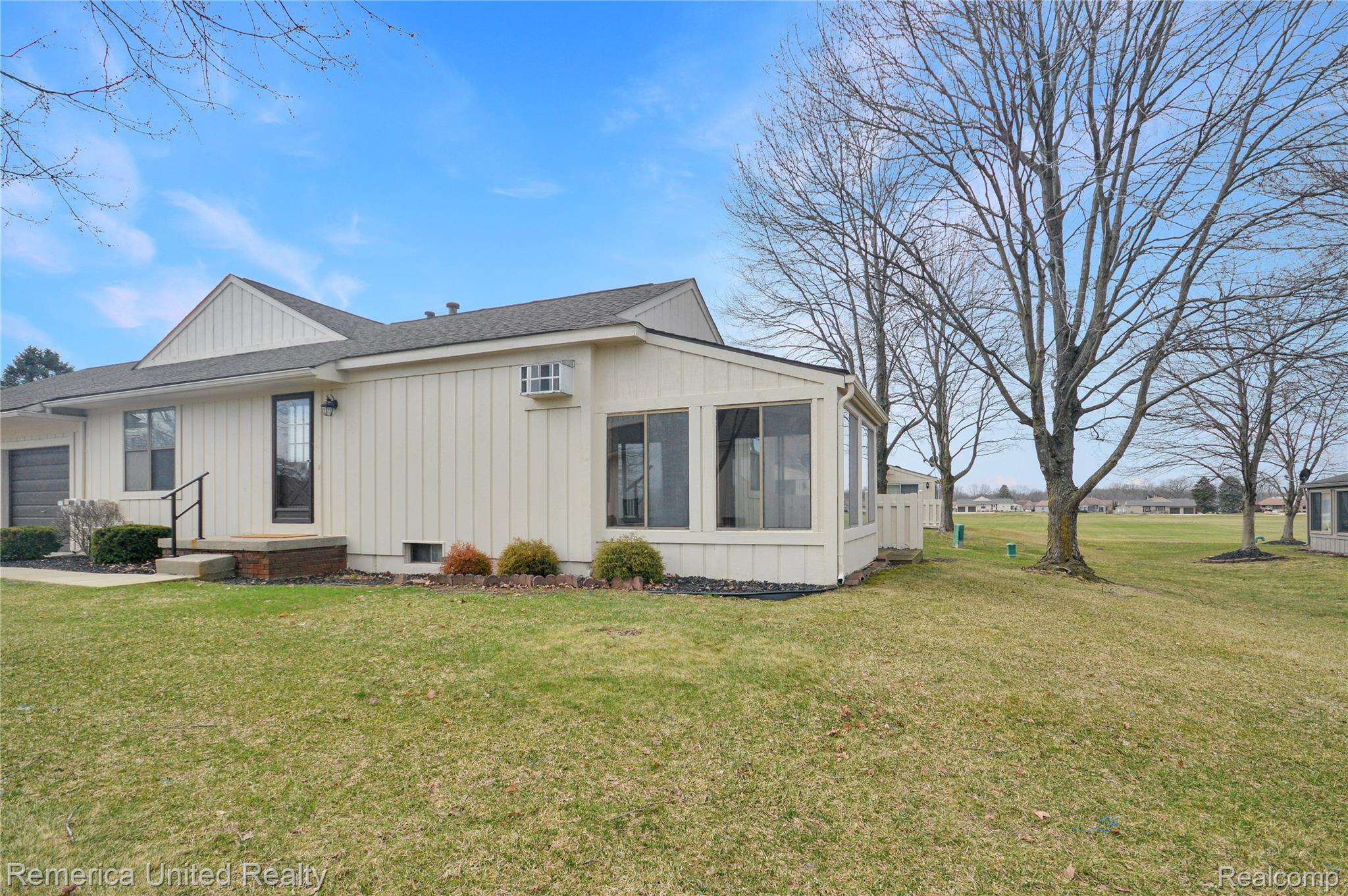 12113 Lexington Drive