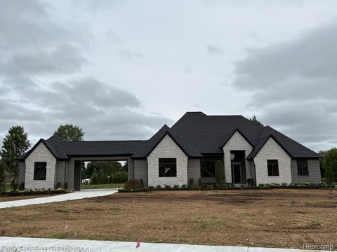 Photo of 66930 Dorothy Trail, Washington Township, MI 48095 (MLS # 20251056543)