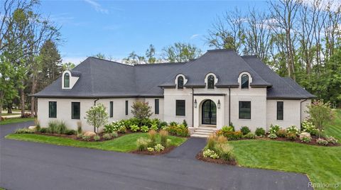 5560 Sheldon Road Oakland Charter Township MI 48306