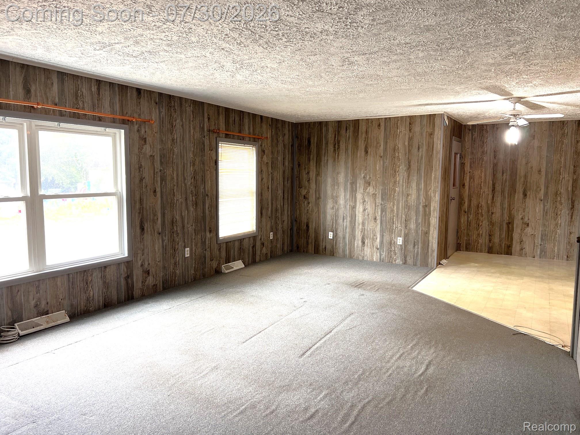 302 W Polly Street