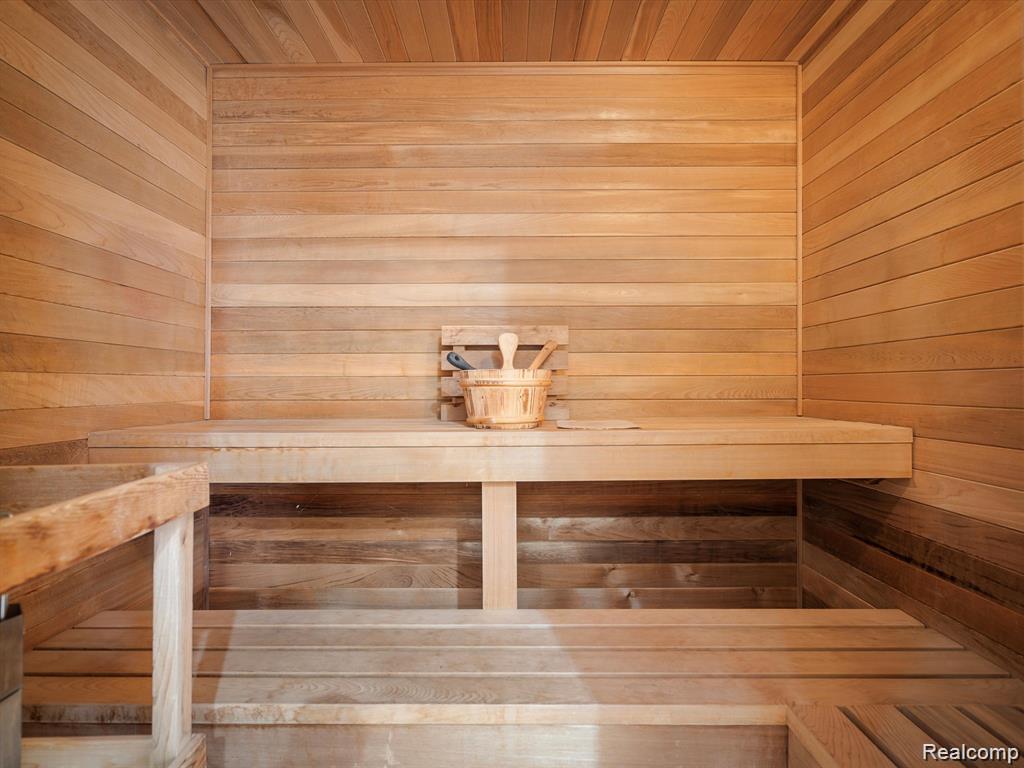 Ortonville Village, Michigan 48462, United States, 3 Bedrooms Bedrooms, ,3 BathroomsBathrooms,Residential,Pending,200585