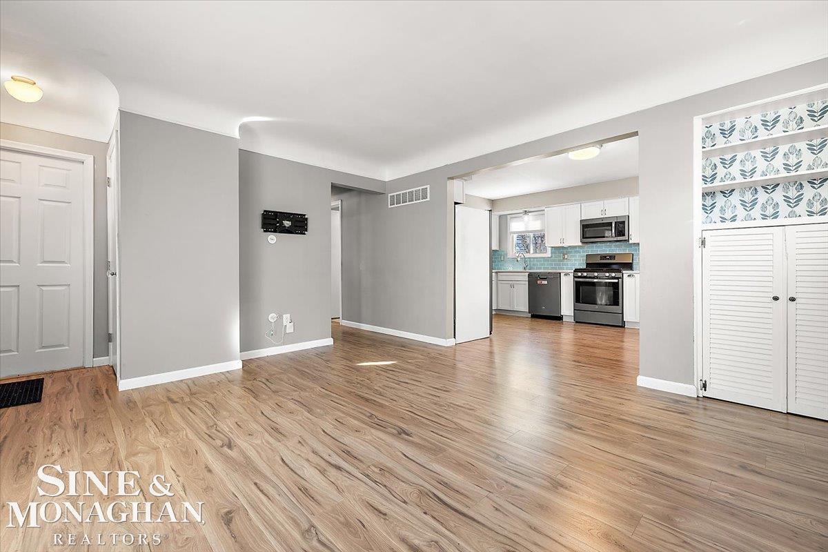 31736 Tanglewood Road