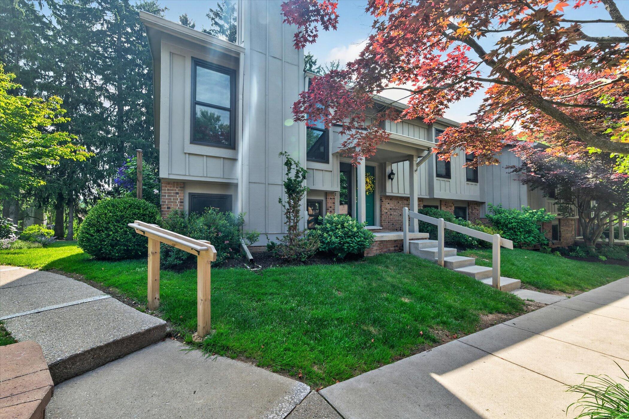 2122 Spruceway Lane