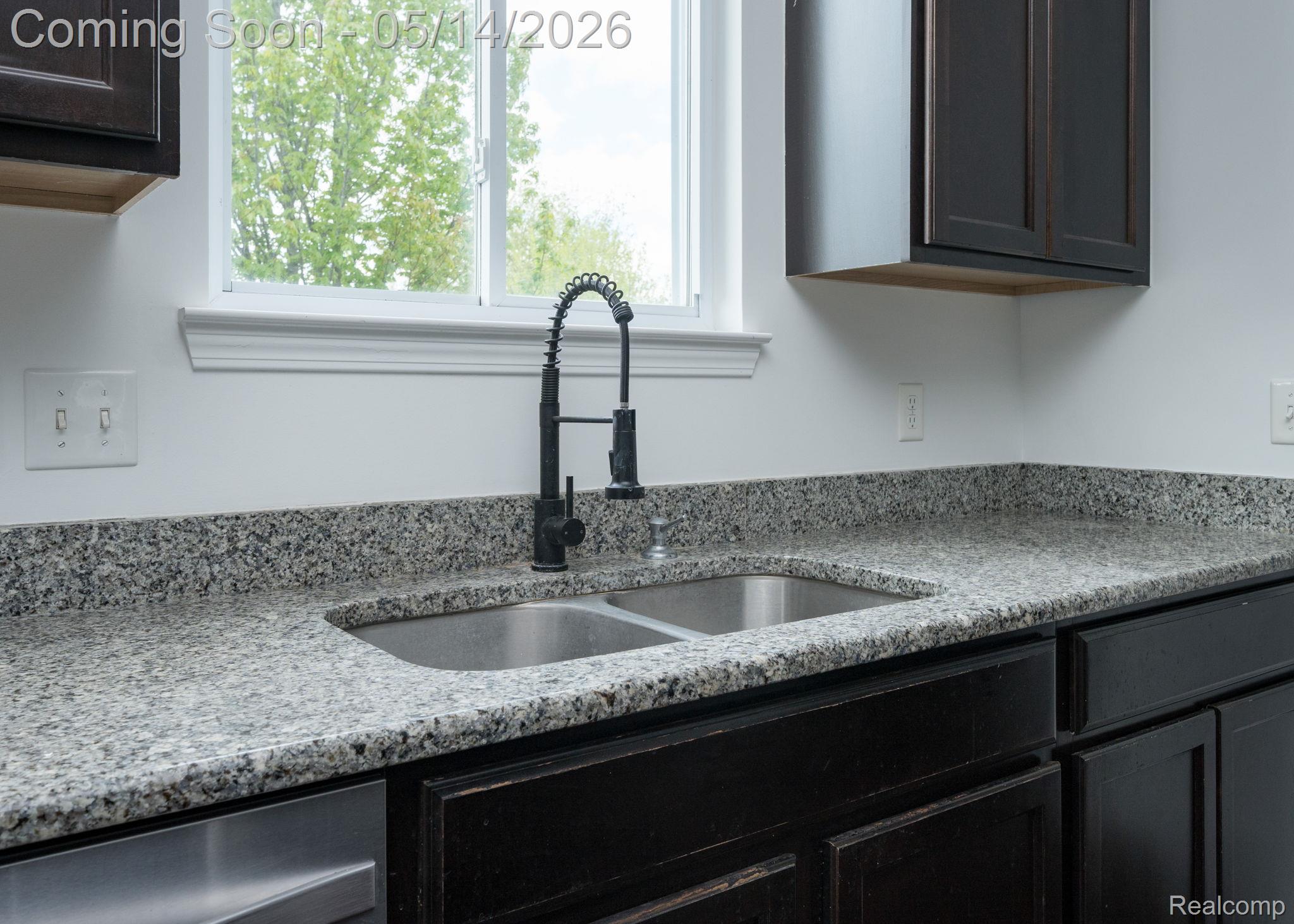 228 HEATHERBRAE Court