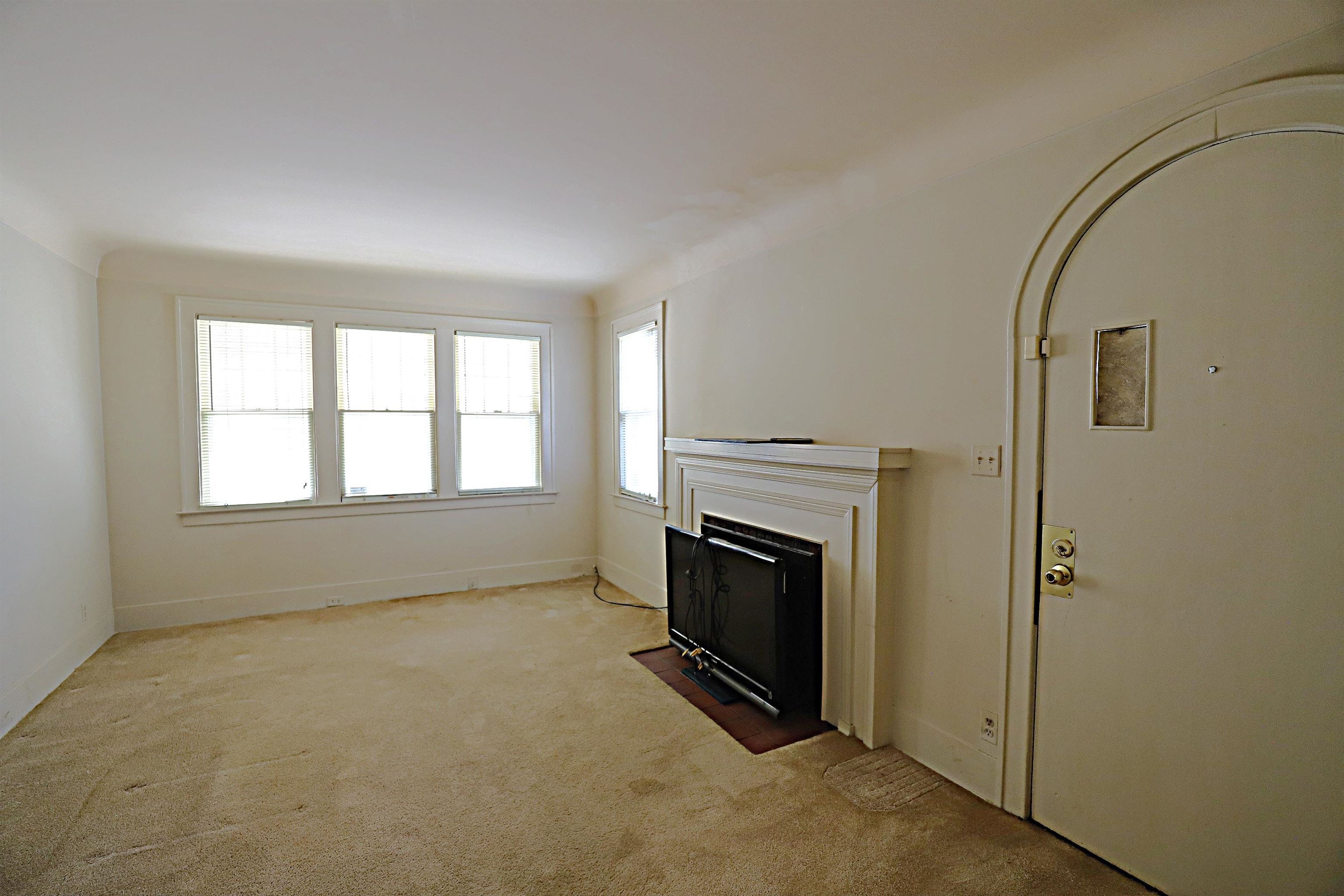 502 Dougherty Place