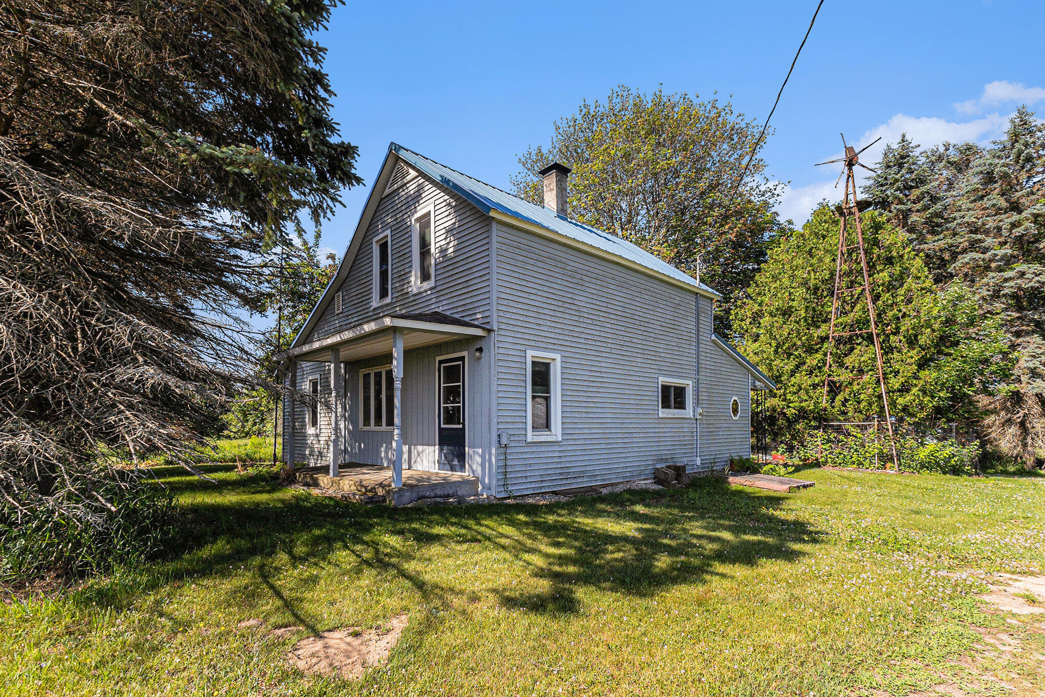 4293 N Schoenherr Road