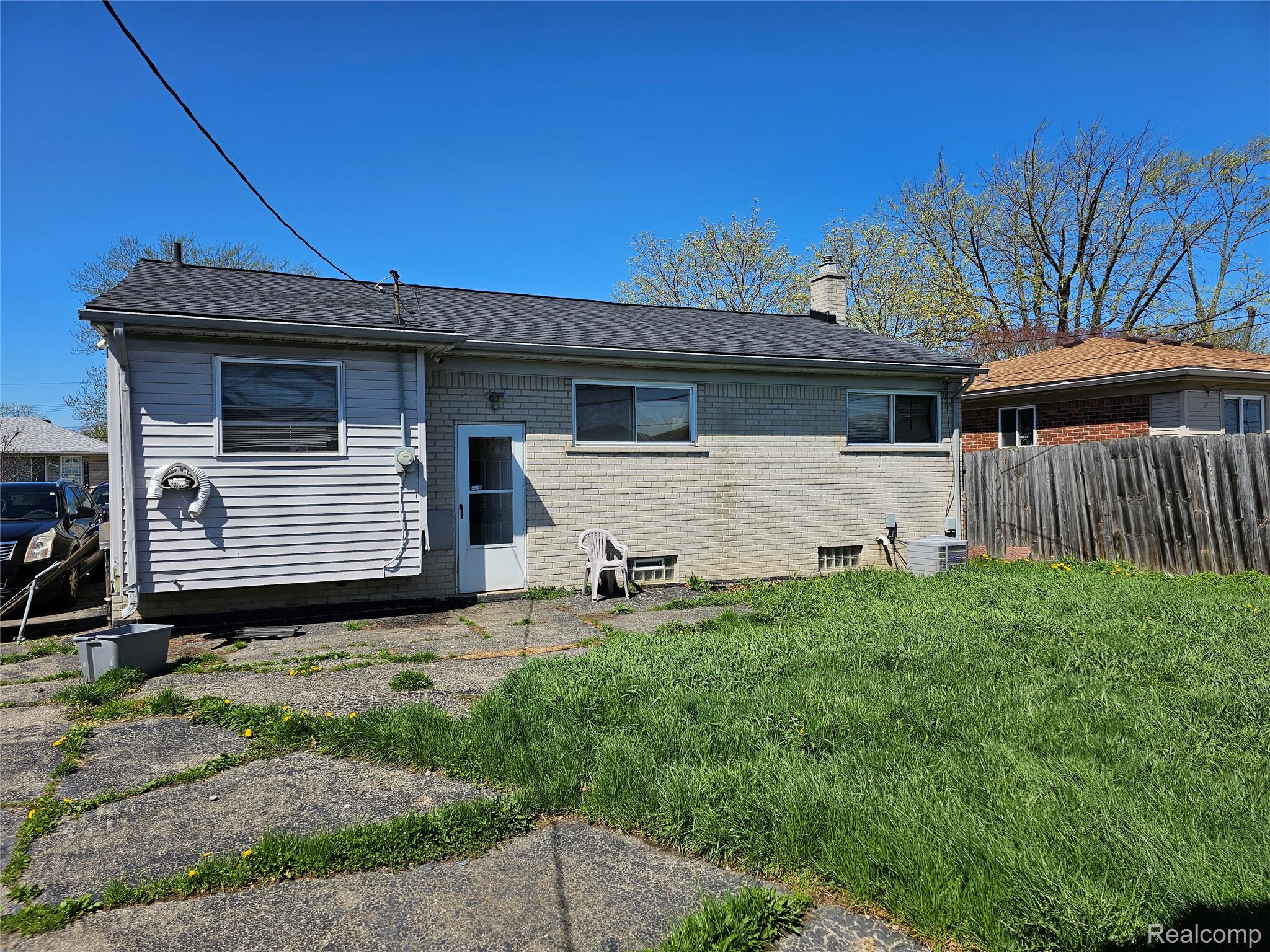 25154 Huron Street
