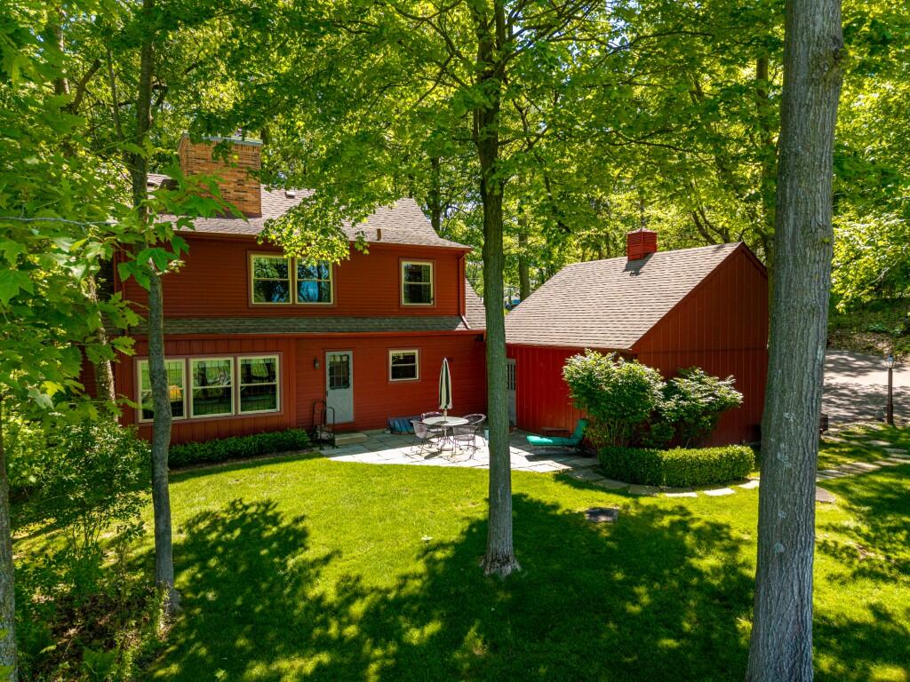 4505 W Loch Alpine Drive