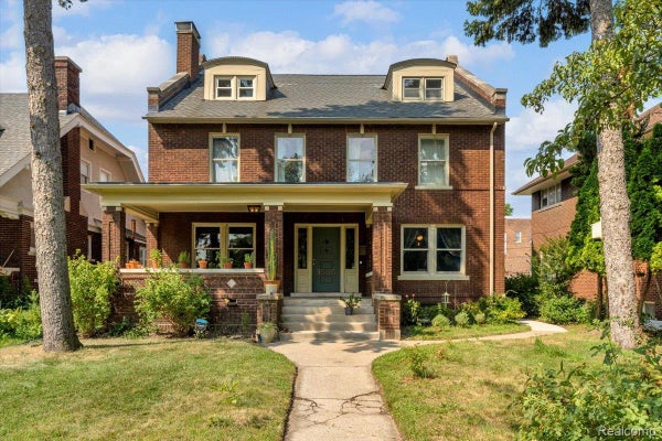 3515 BURNS ST, DETROIT, MI 48214 - Image c91a7b18fee8e6d8e904c1caef586a56/2952160690