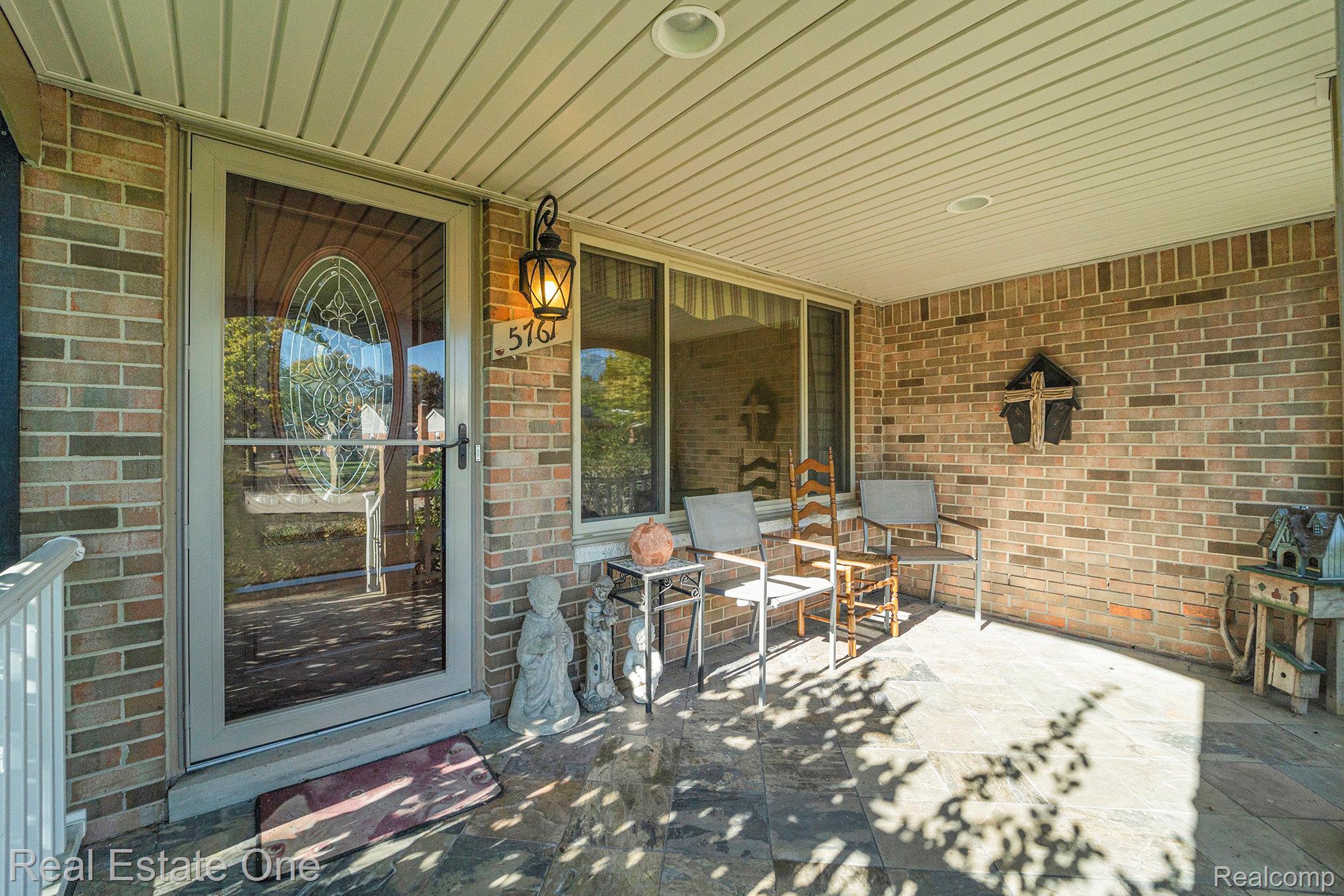 5761 Bingham Drive