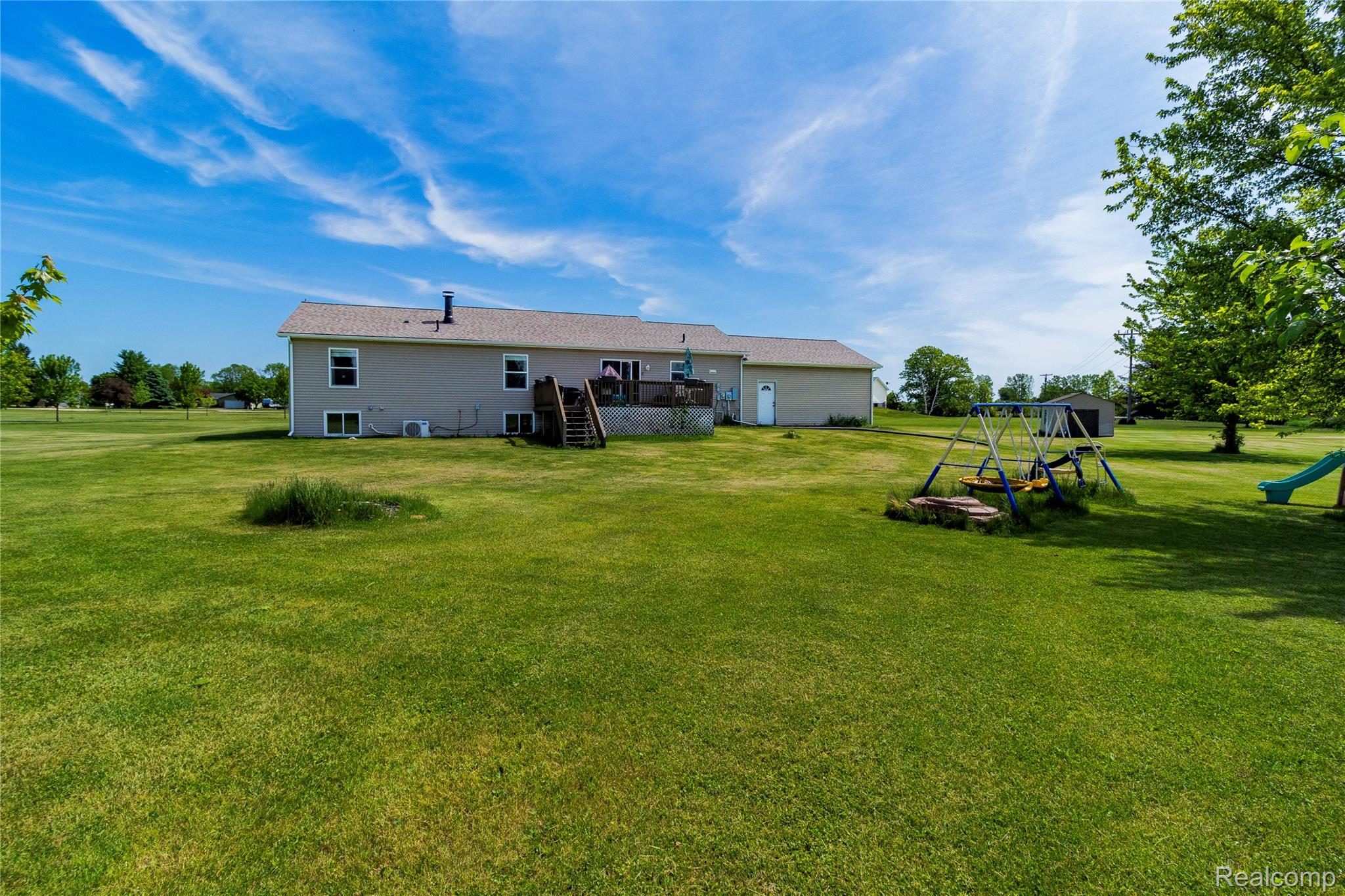 1872 Lonsberry Drive