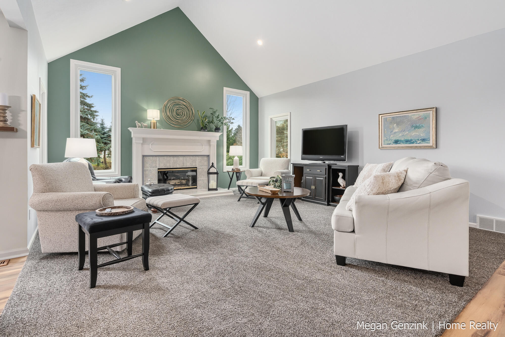 210 Bay Circle Court