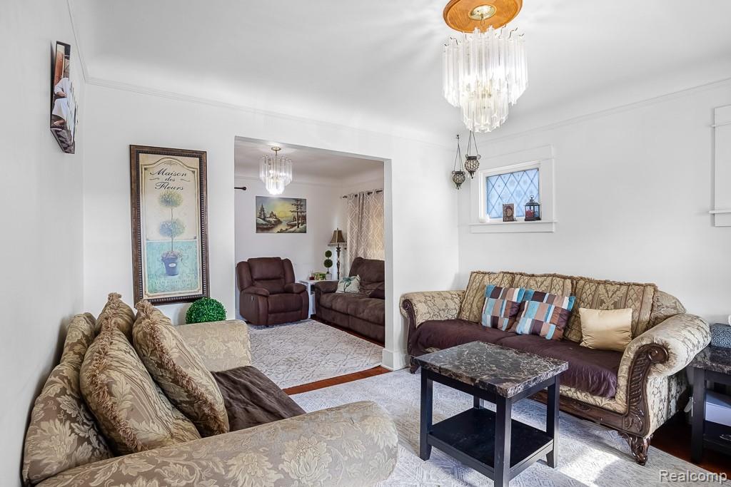 5478 Williamson Street