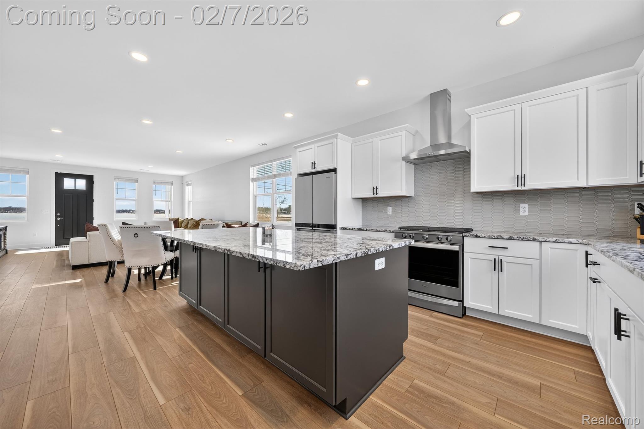 5264 Cooley Lake Road