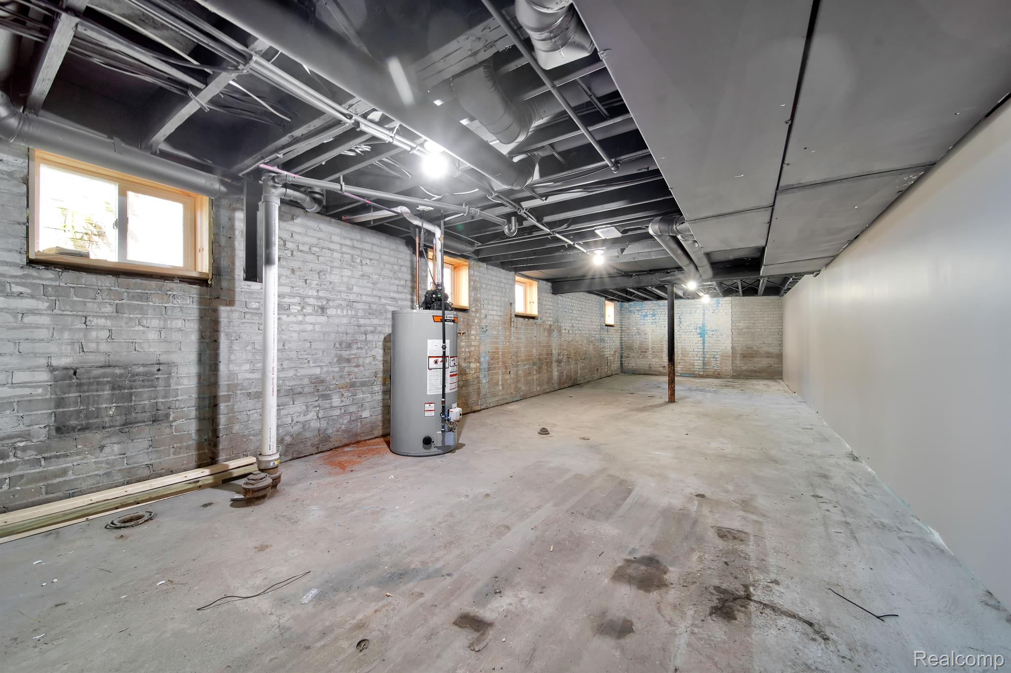 Detroit City, Michigan 48206, United States, 4 Bedrooms Bedrooms, ,2 BathroomsBathrooms,Residential,Active,181762