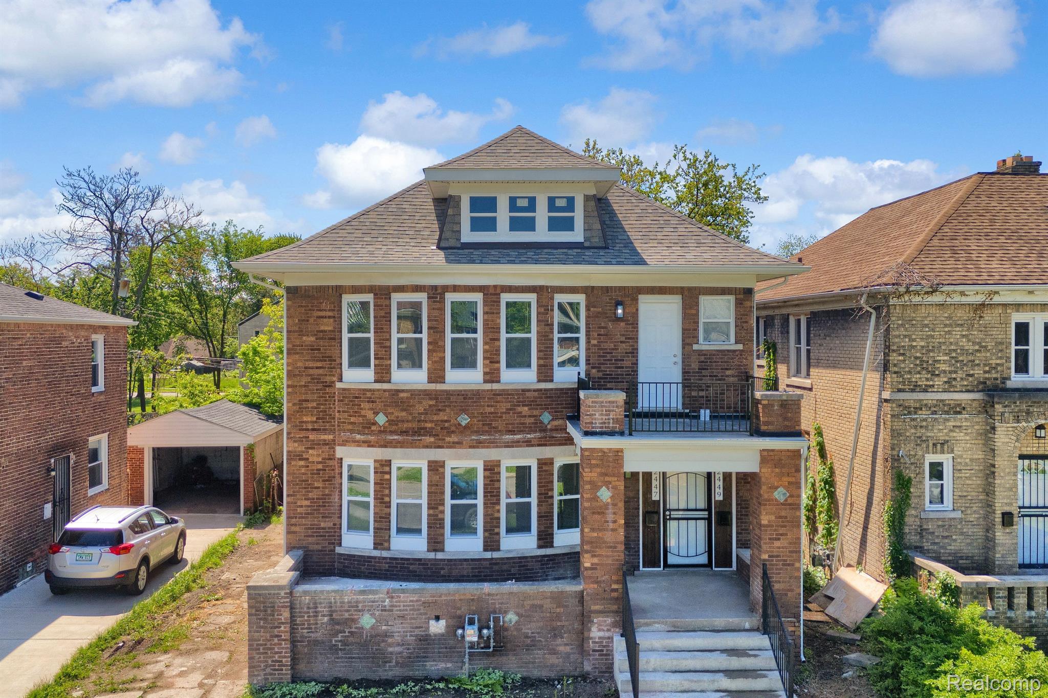 Detroit City, Michigan 48206, United States, 4 Bedrooms Bedrooms, ,2 BathroomsBathrooms,Residential,Active,181762 Detroit City, Michigan 48206, United States, 4 Bedrooms Bedrooms, ,2 BathroomsBathrooms,Residential,Active,181762