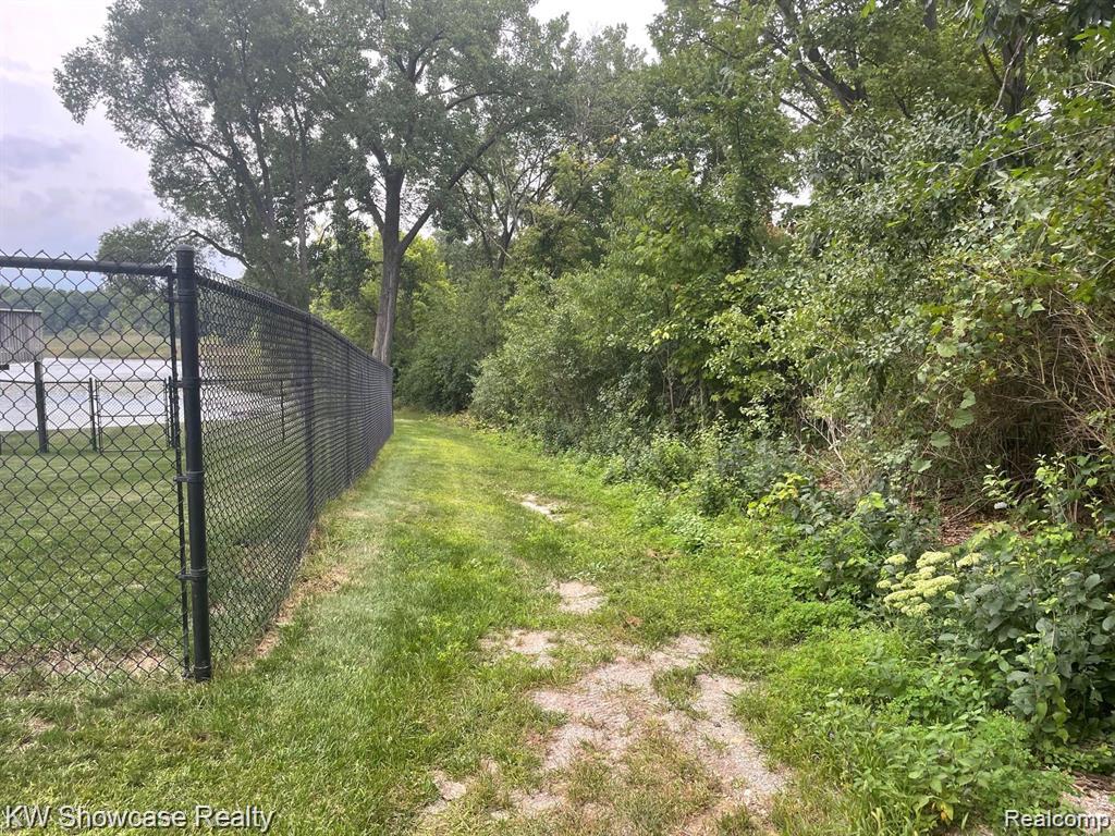 0000 HIghland Park Drive