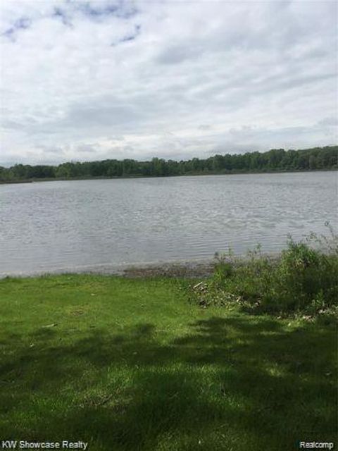 0000 HIghland Park Drive Highland Charter Township MI 48356