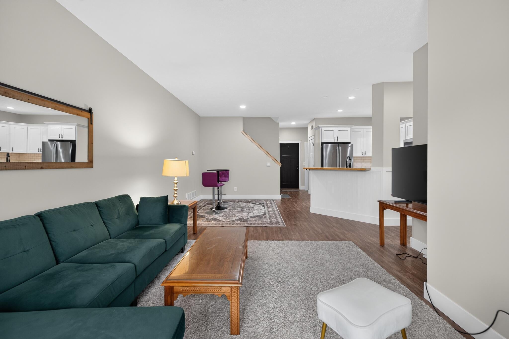 4348 St Annes Avenue SE 21