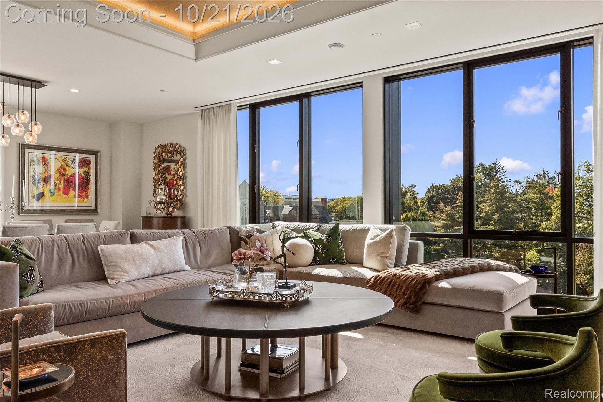 369 N Old Woodward Avenue 406