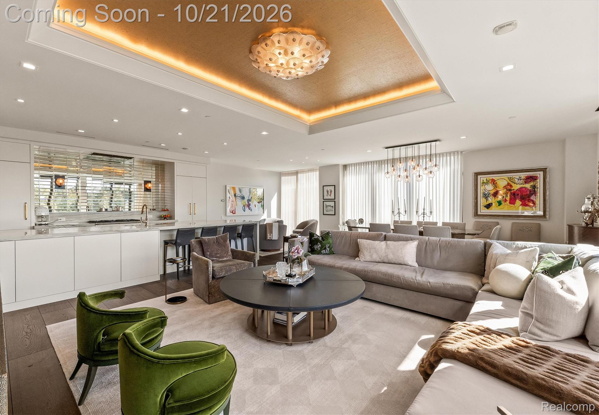369 N Old Woodward Avenue 406