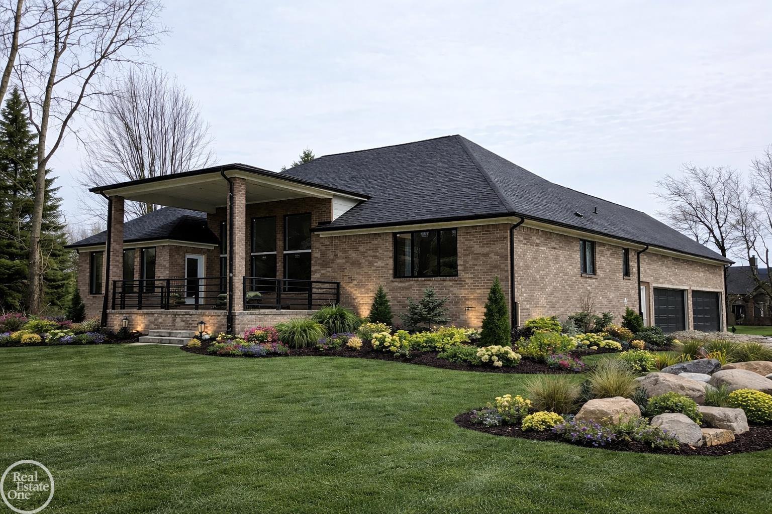 880 Hemlock Drive