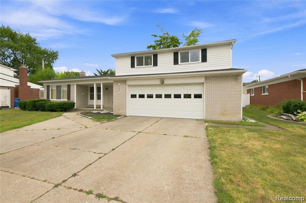 30151 Barbary Court