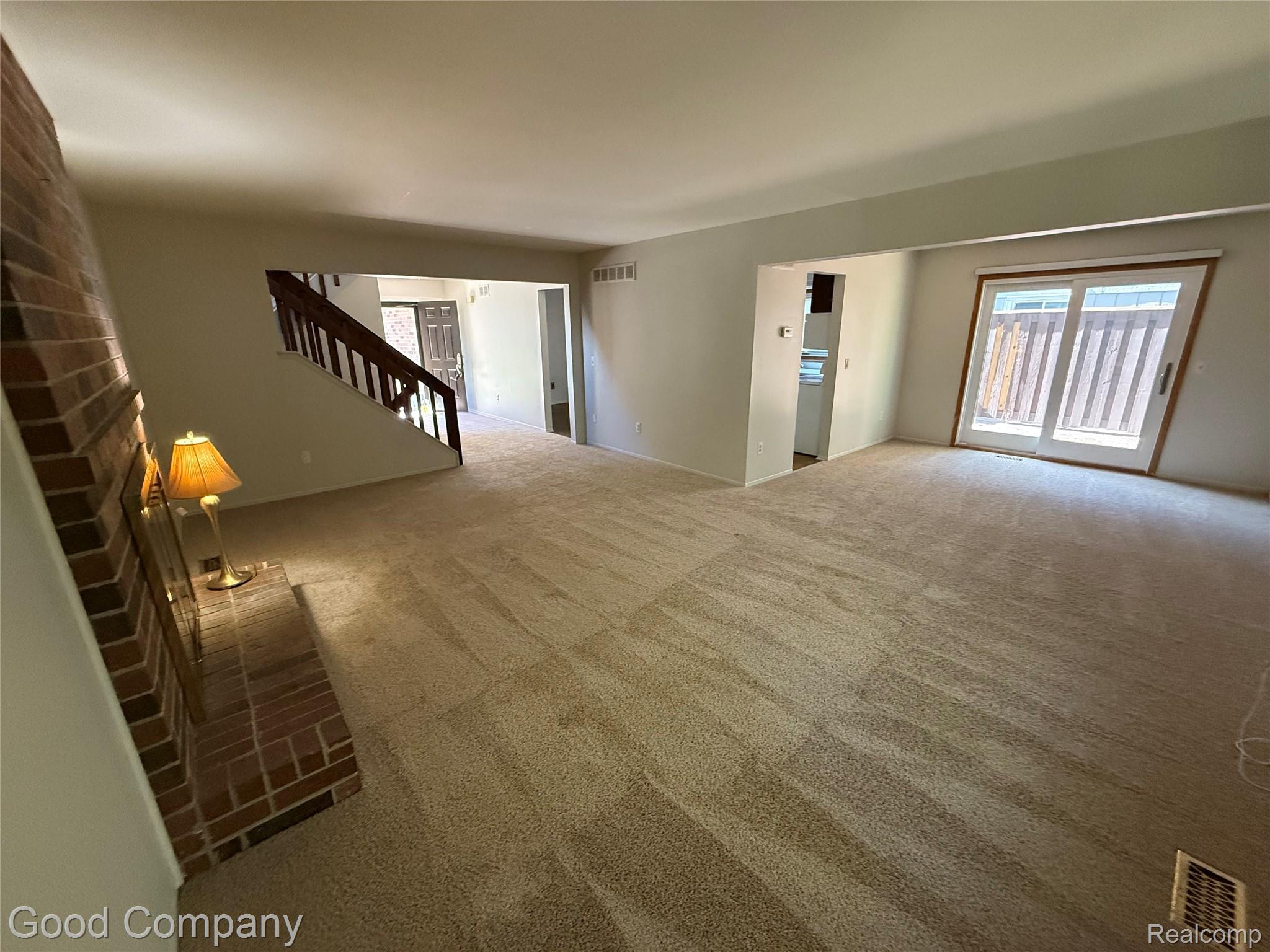 5584 N Adams Way