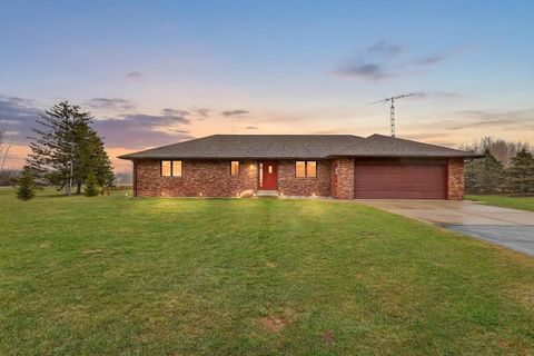 41615 M 43 Waverly Township MI 49079