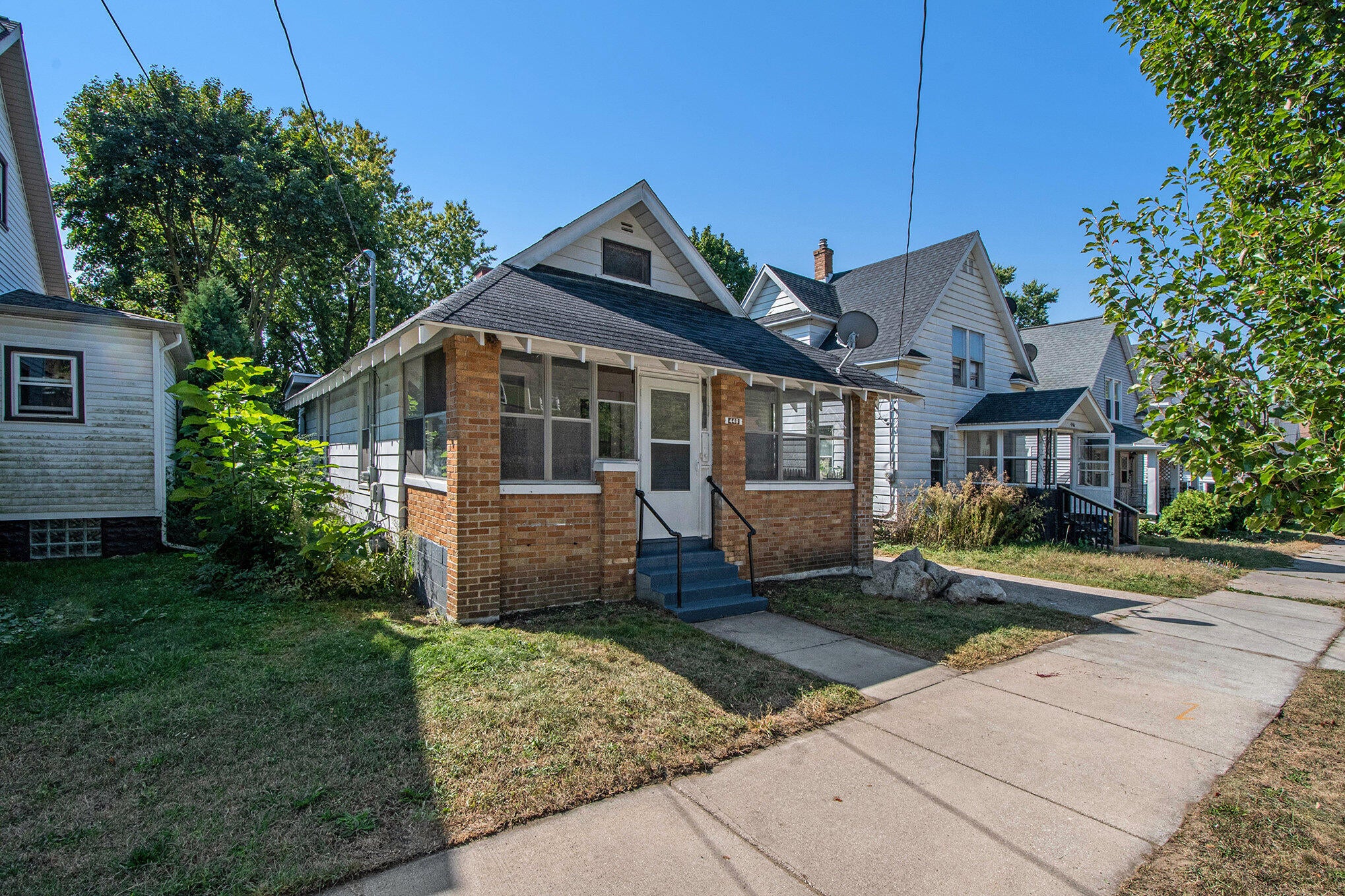 448 Spencer Street NE