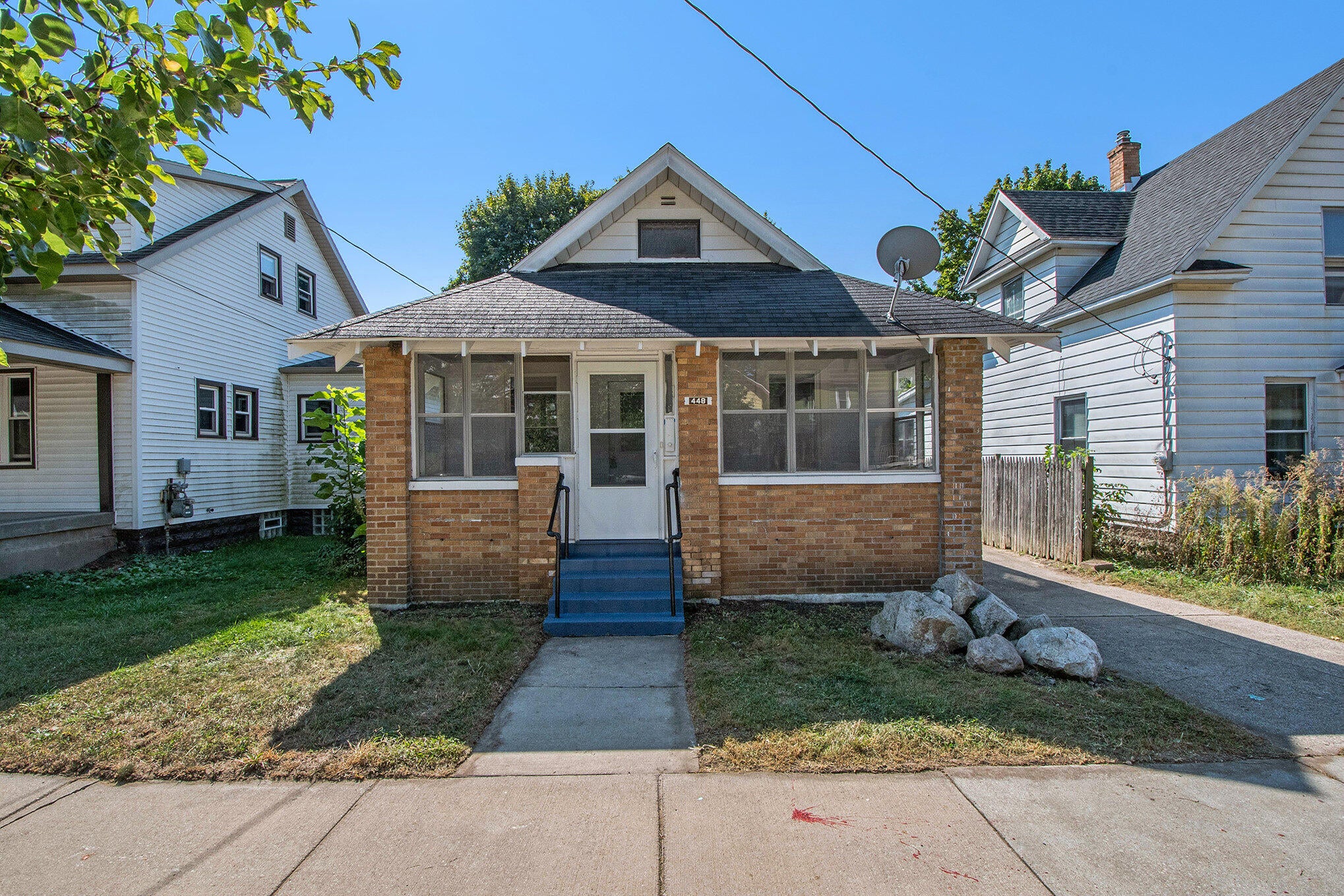 448 Spencer Street NE