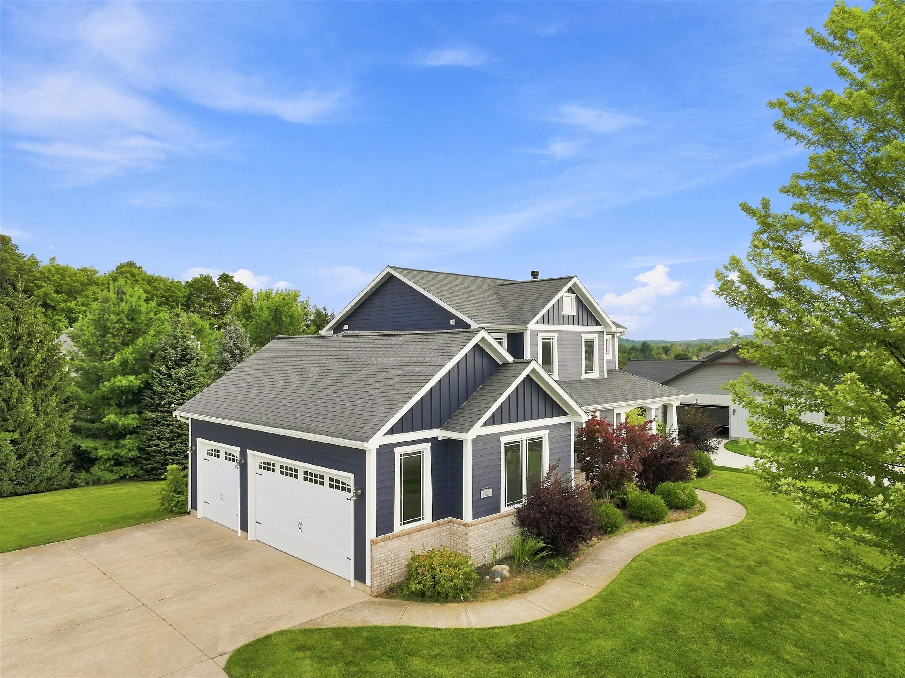 573 Madeira Drive