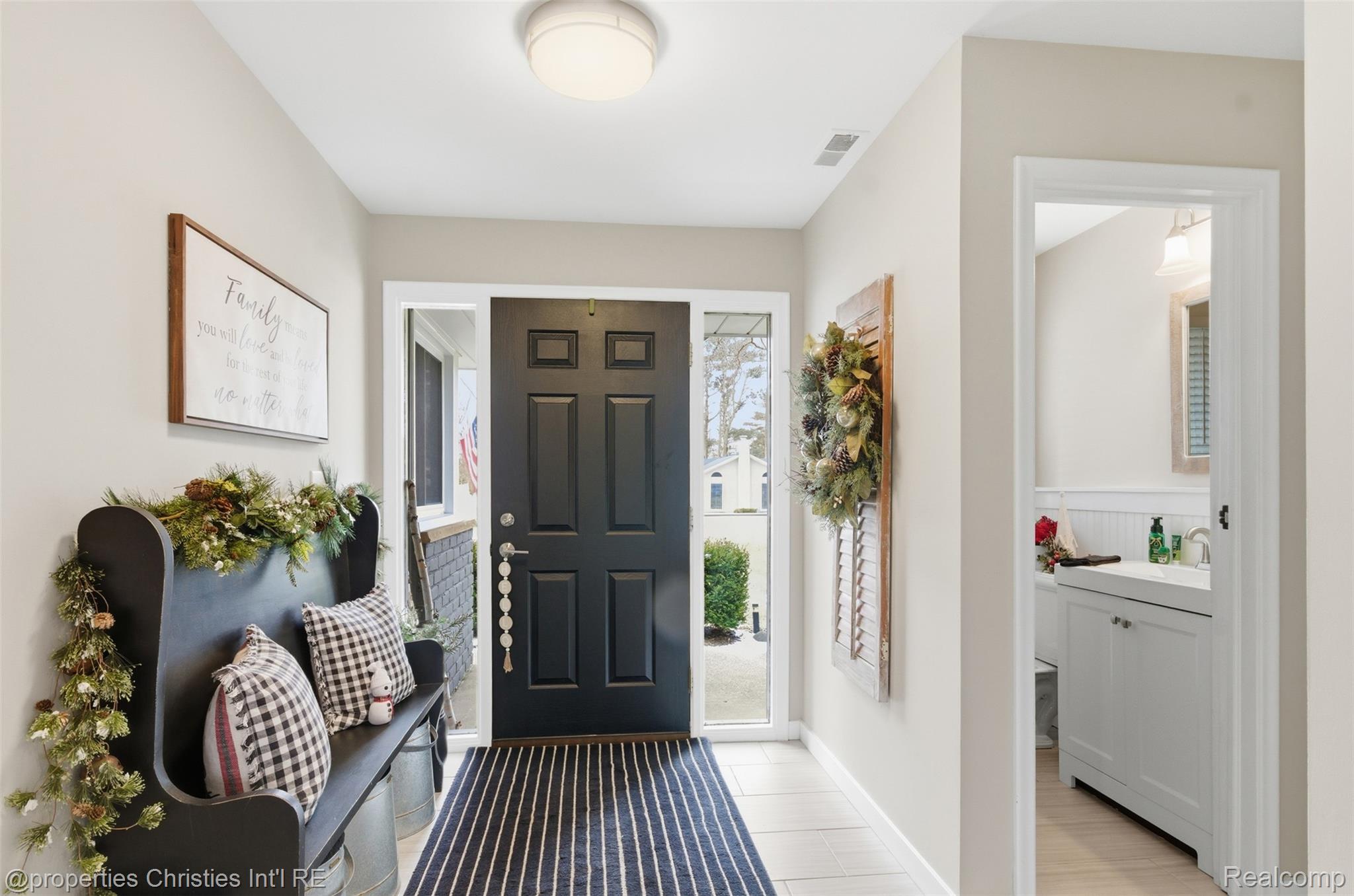 4305 Meadowlane Court