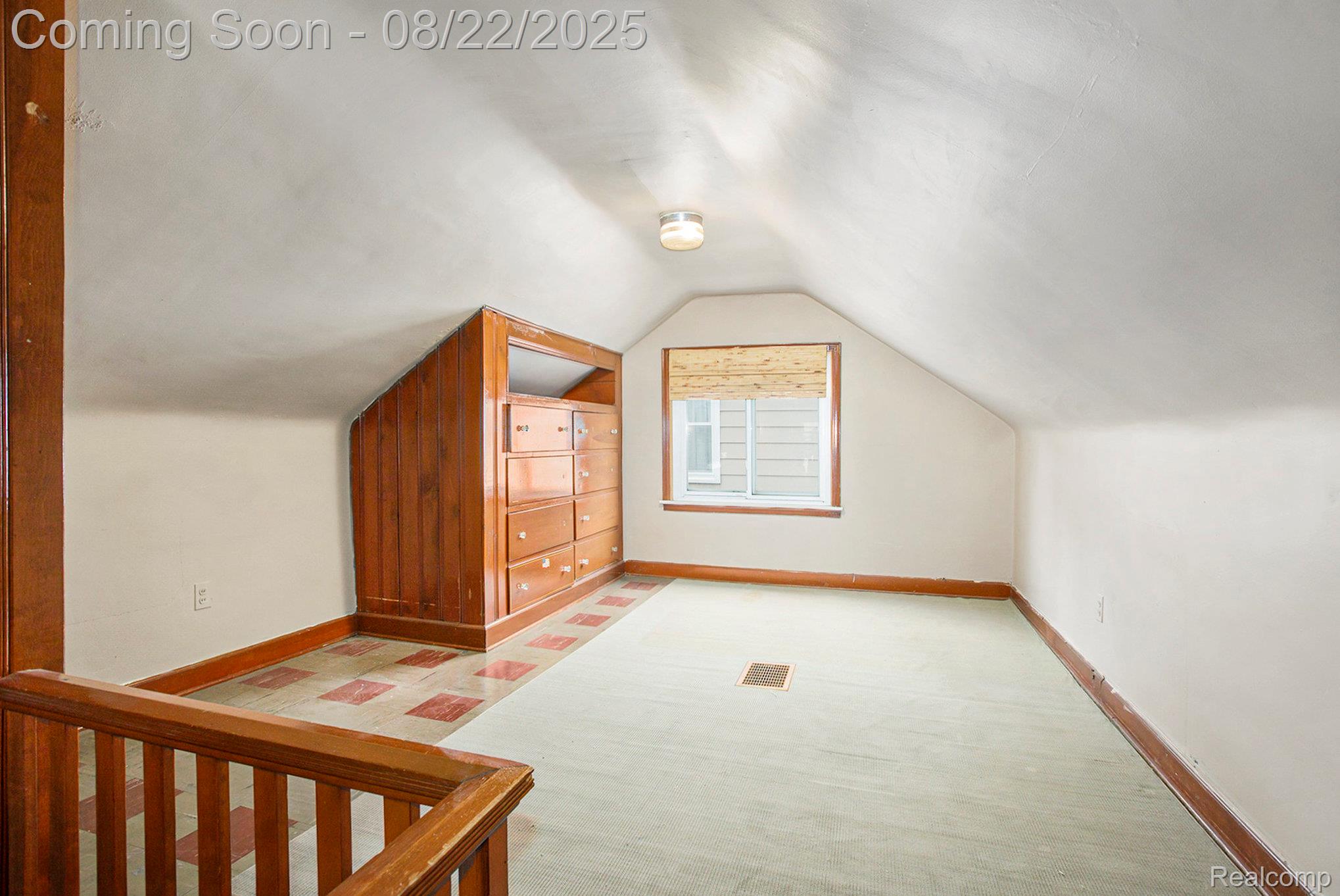 Lincoln Park City, Michigan 48146, United States, 3 Bedrooms Bedrooms, ,1 BathroomBathrooms,Residential,Pending,195379