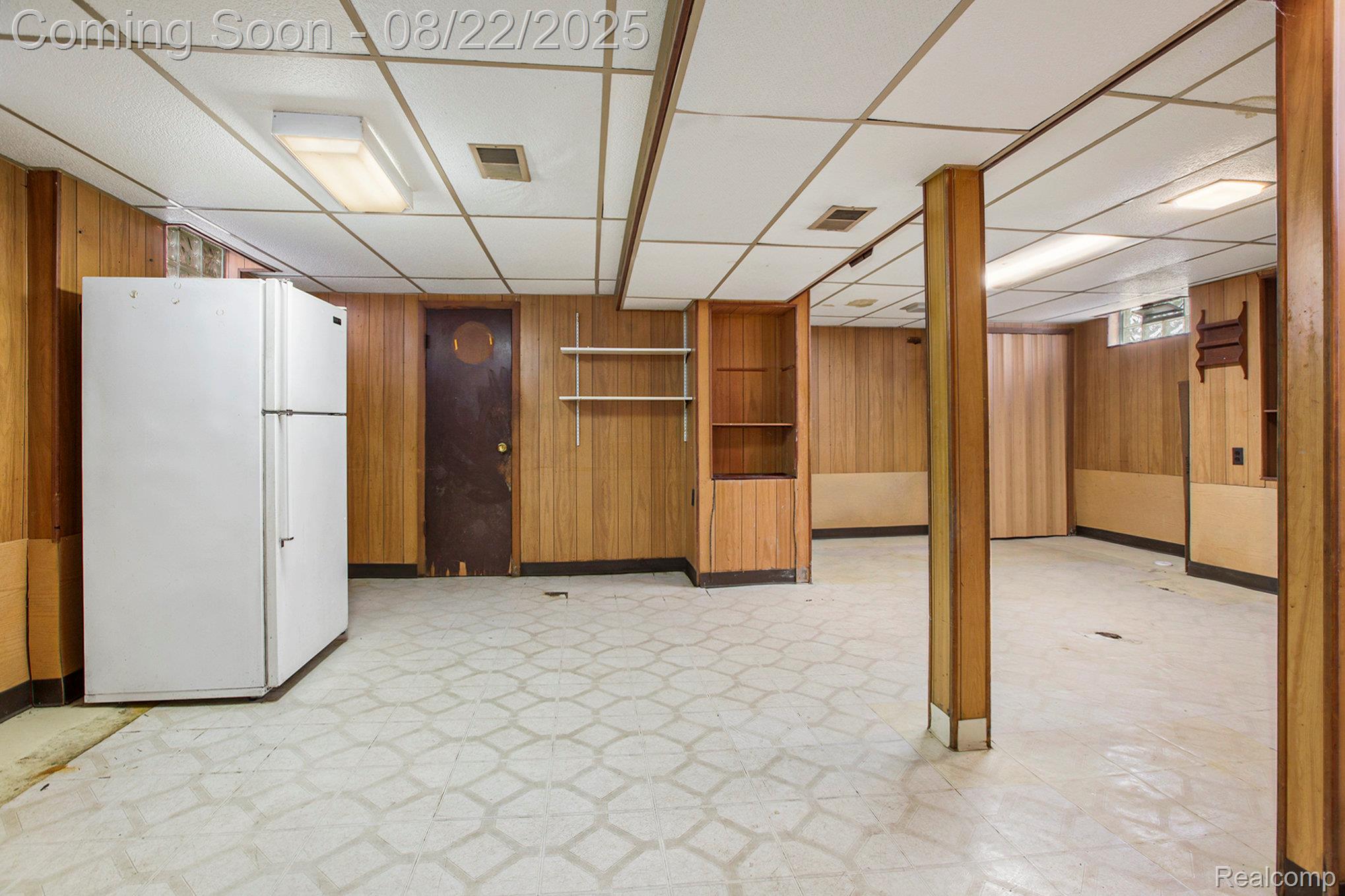 Lincoln Park City, Michigan 48146, United States, 3 Bedrooms Bedrooms, ,1 BathroomBathrooms,Residential,Pending,195379