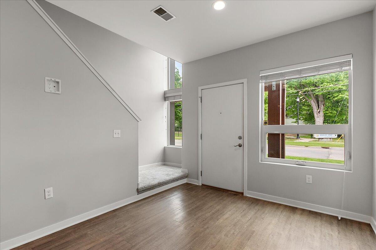 600 Douglas Street NW 620D