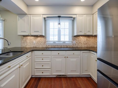 A home in OshtemoCharterTownship_Kalamazoo