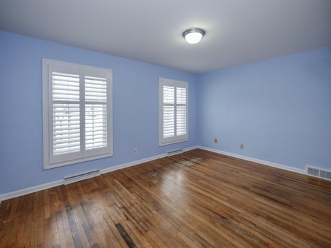 A home in OshtemoCharterTownship_Kalamazoo
