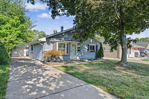 7908 CLIPPERT ST, TAYLOR, MI 48180 - Image c976041b2d4bb0758bb49f2b16ad736f/1763217116