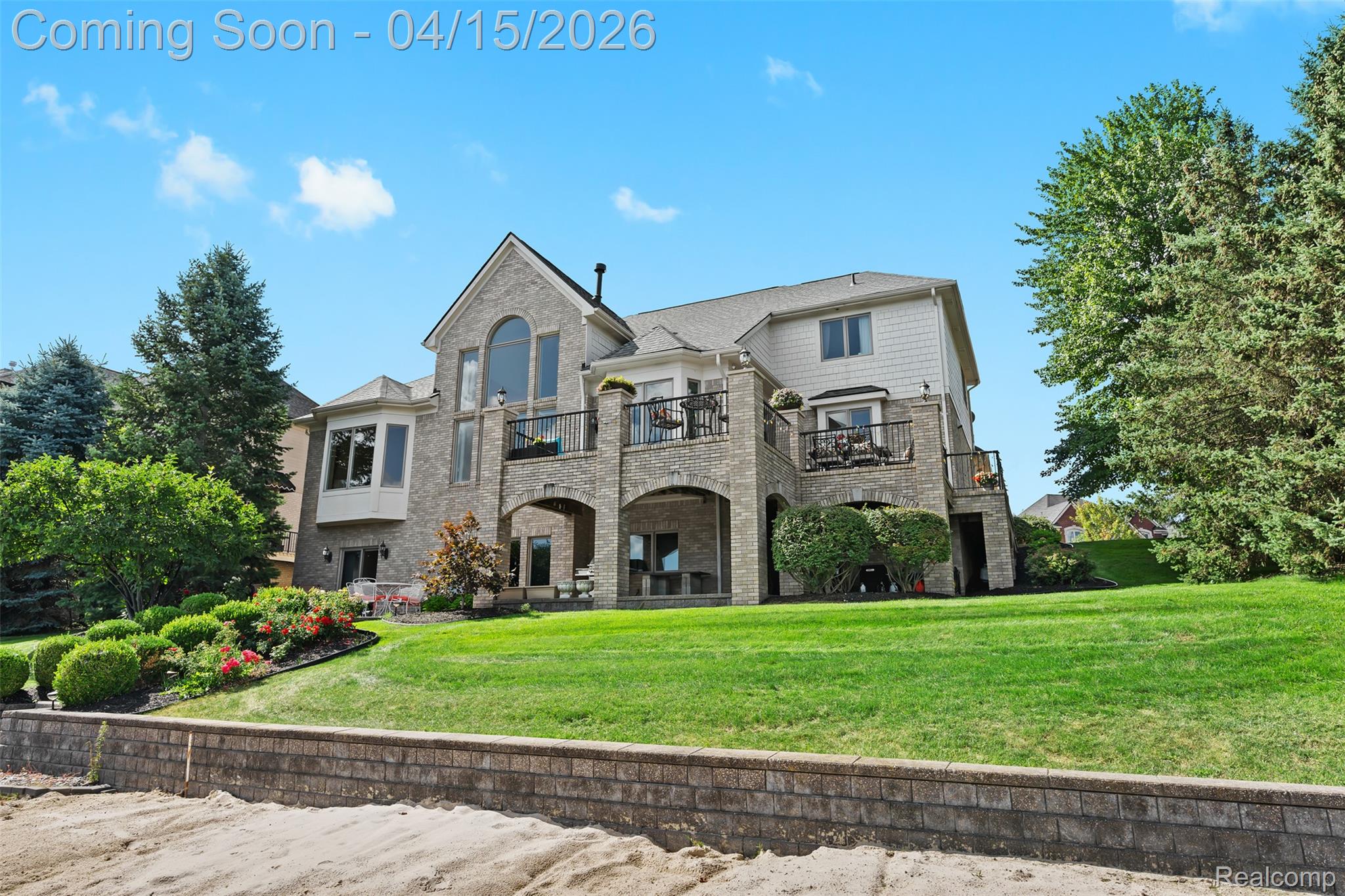 49265 Parkshore Court