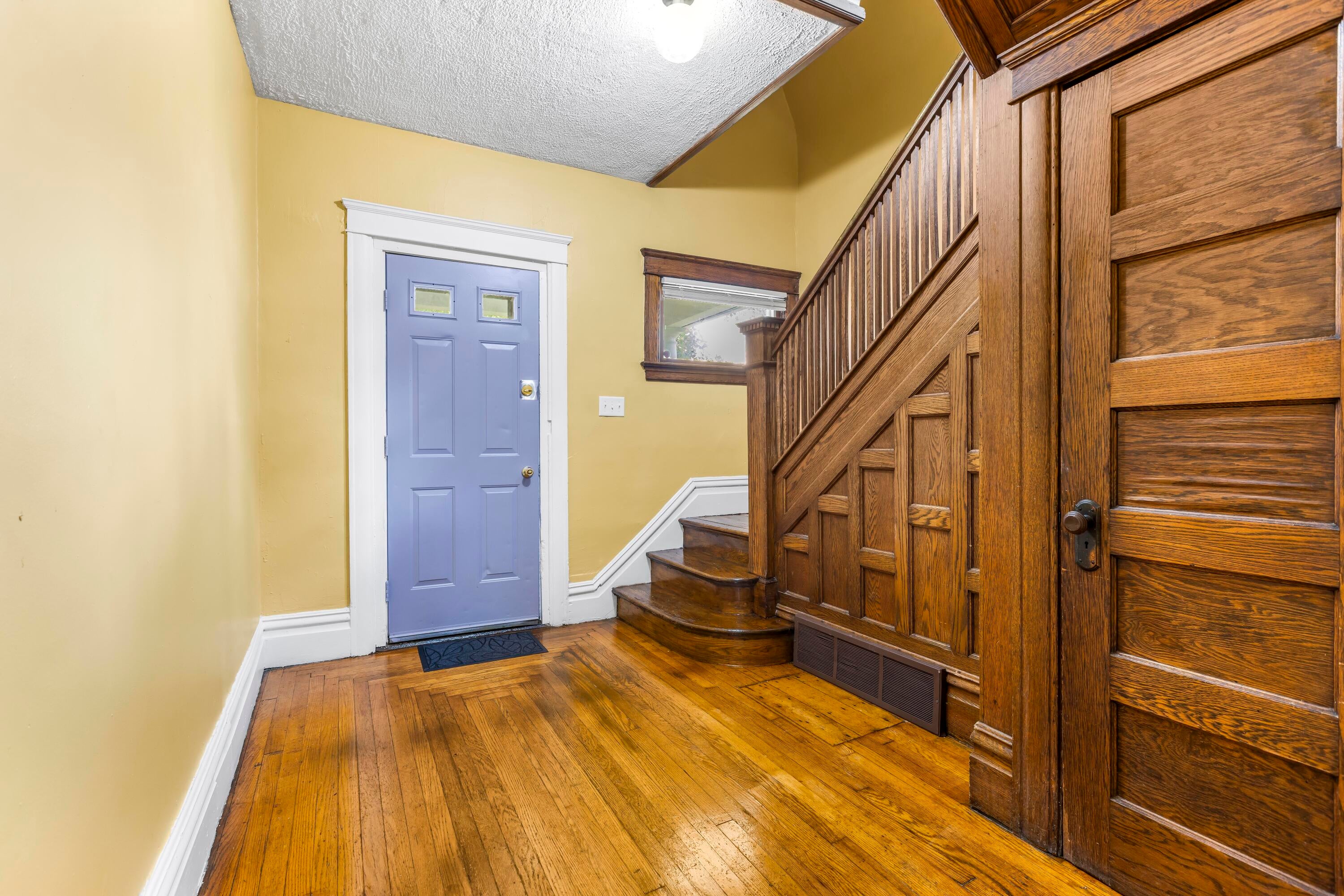 149 Oaklawn Avenue