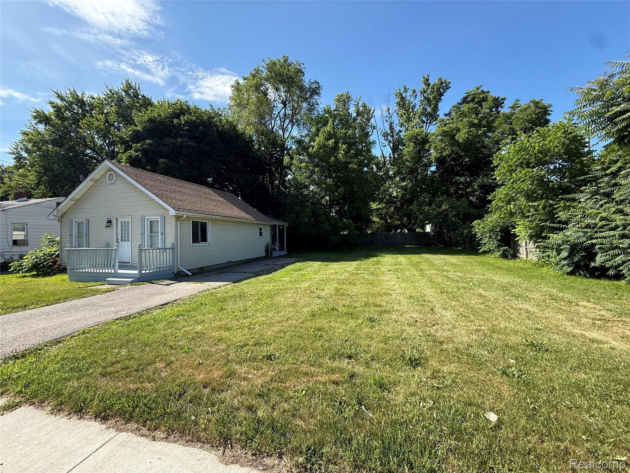 2194 E Bristol Road