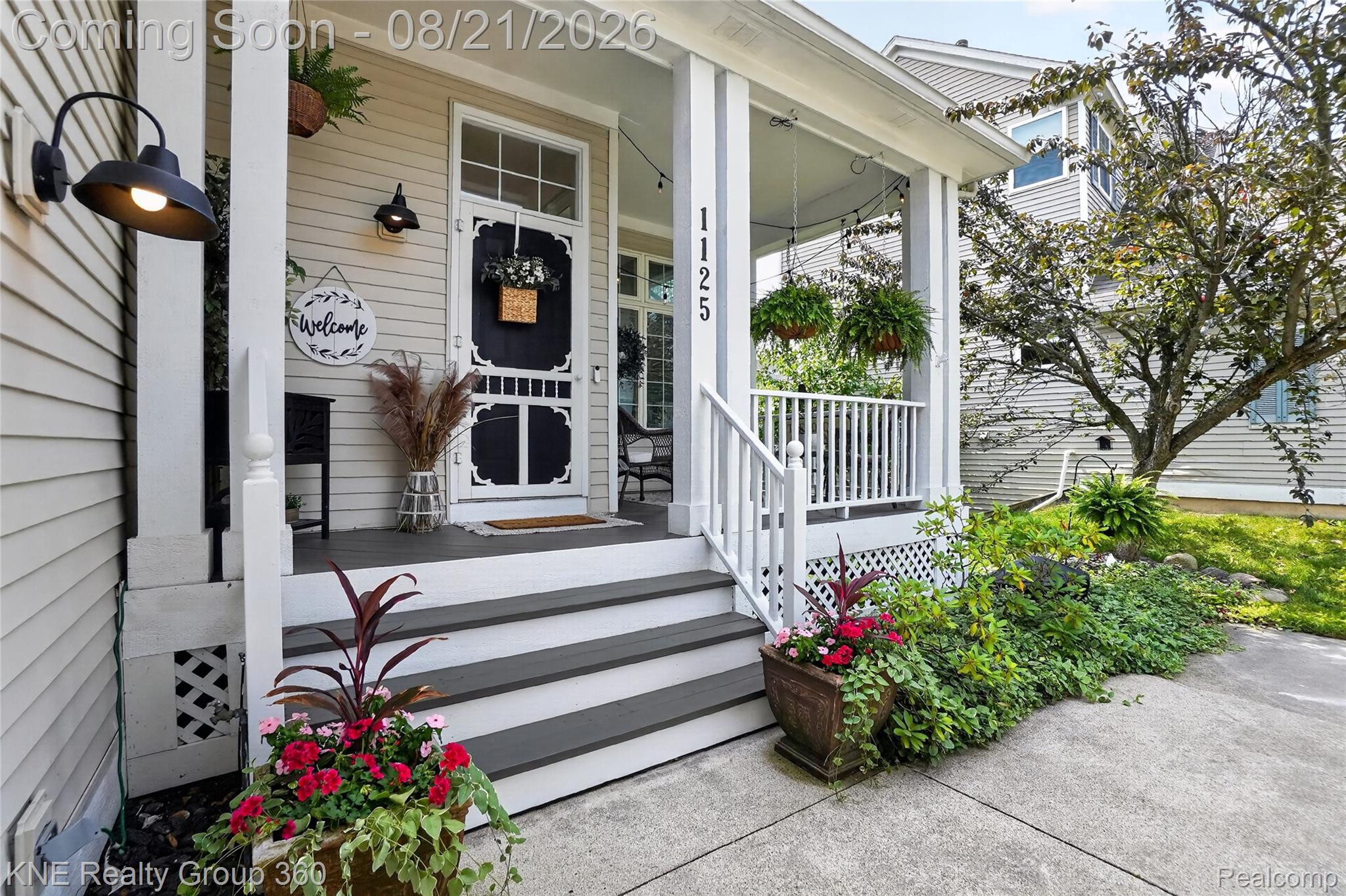 1125 Hudson Drive