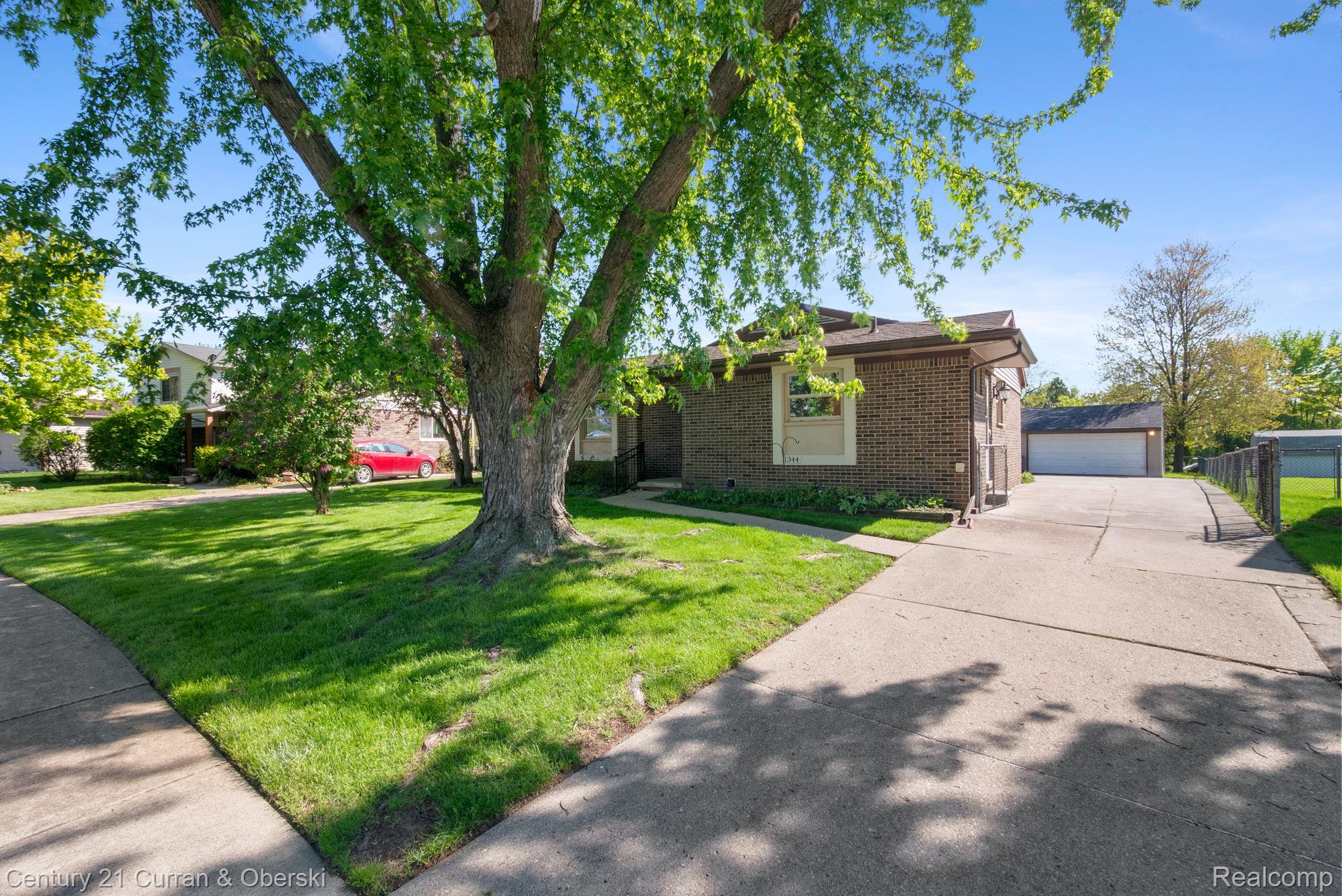 1344 Saltz Court
