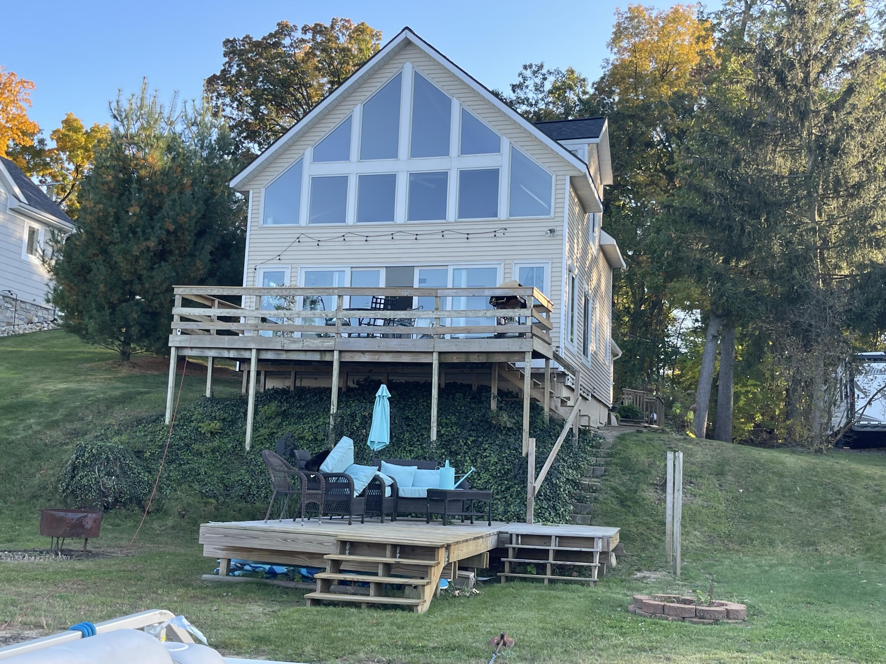 727 Treasure Island Drive